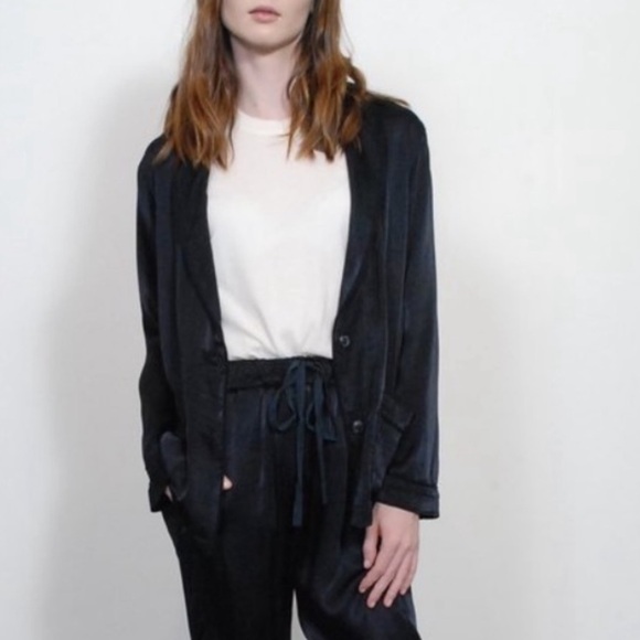 XiRena JULES JACKET MIDNIGHT Holiday Satin Blazer size Large - Picture 2 of 14